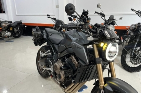 CB650r cuối 2023 BSSG full đồ chơi  Odo lướt: 1800 km