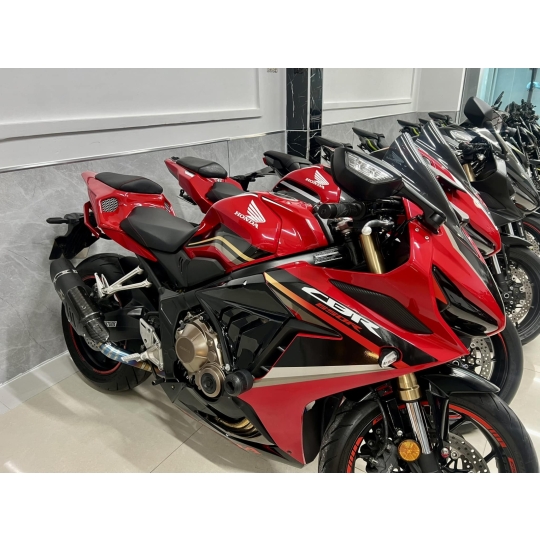 CBR650r 2020 BSTP vô đồ chơi kha khá như hình, máy móc zin chuẩn