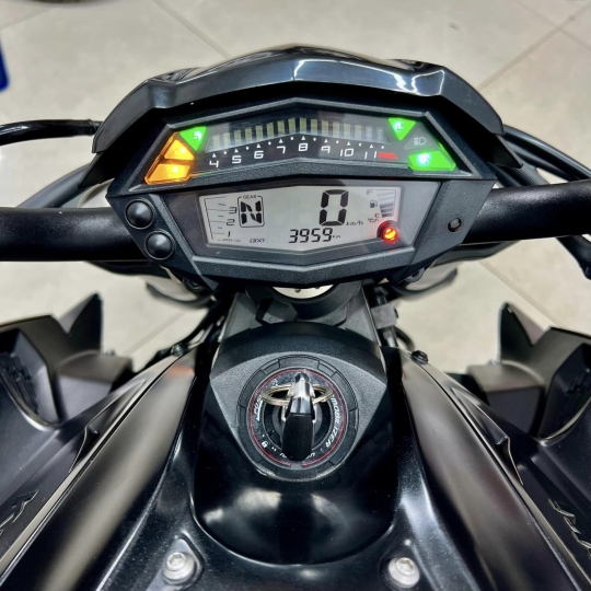 Z1000 abs đklđ 2021 gốc SG lướt 3.900 km