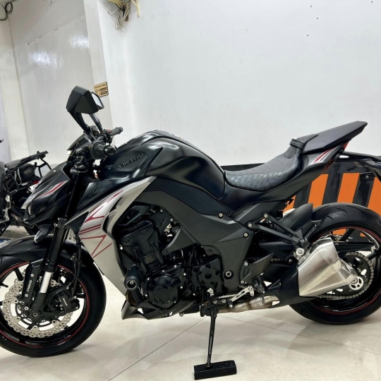 Z1000 abs đklđ 2021 gốc SG lướt 3.900 km