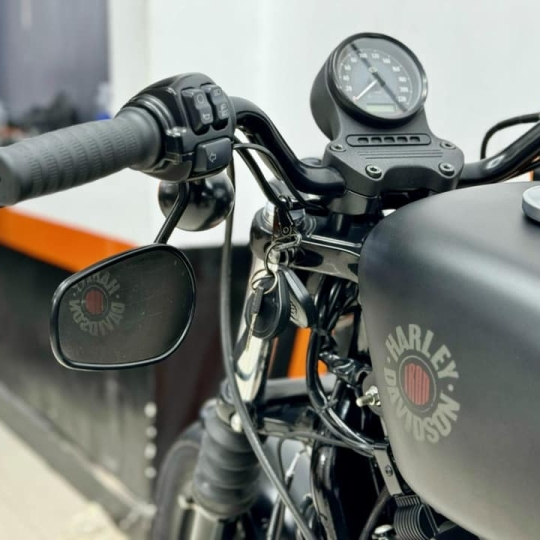 Harley Iron 883 ABS 2019 BSSG chính chủ  _ Xe nhập HQCN đủ 2 keyless