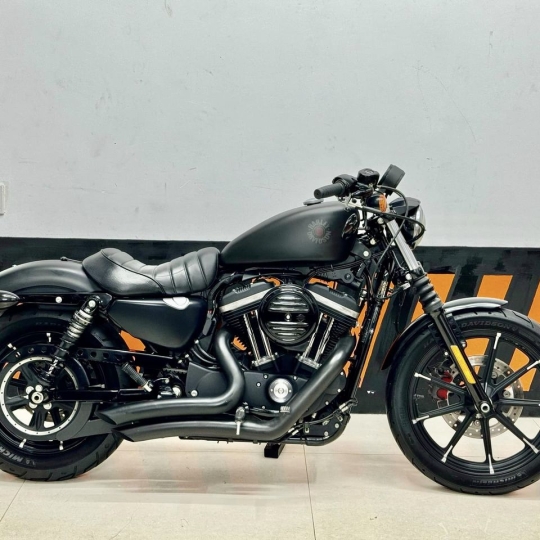 Harley Iron 883 ABS 2019 BSSG chính chủ  _ Xe nhập HQCN đủ 2 keyless