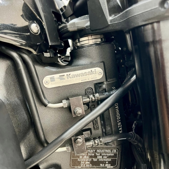 Z1000 ABS đklđ 2021 nguyên zin bao check Hãng  Odo chuẩn: 8k mấy km (mua tại nhà khách bao check)