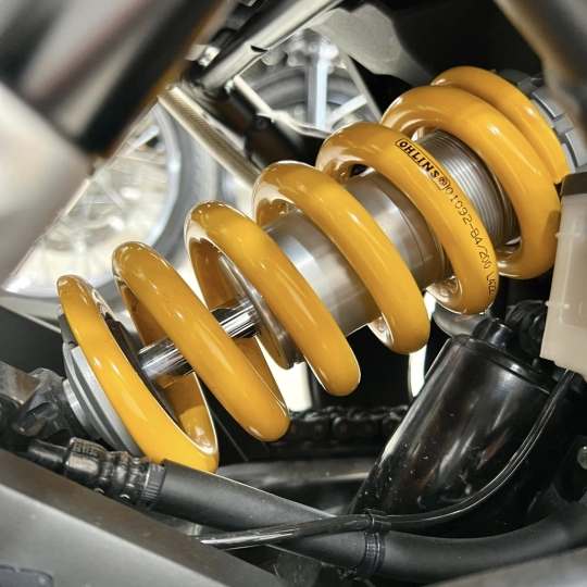 CB650r cuối 2023 BSSG full đồ chơi  Odo lướt: 1800 km