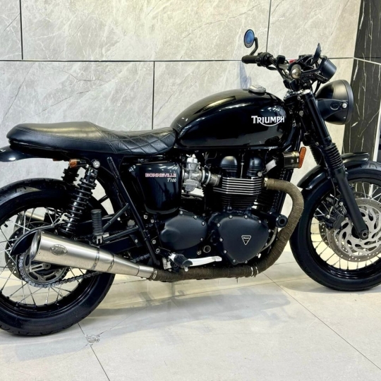 Triumph Bonneville T100 UK 2014 HQCN BSTP  ĐKLĐ 2016