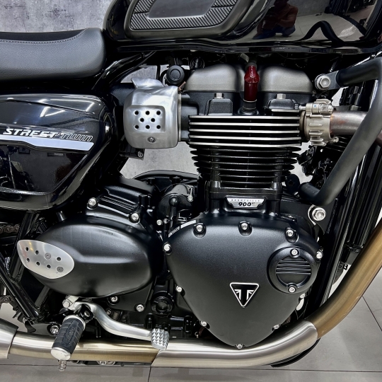 Triumph StreetTwin 2019 HQCN BSTP 8nut zin đẹp